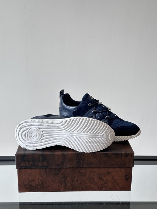 Кросівки фото 9