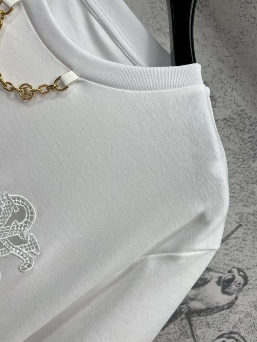 Футболка жіноча фото 6