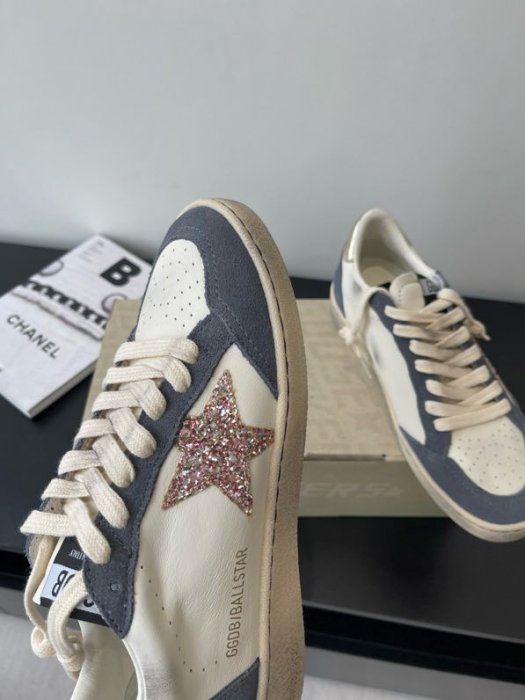 Кроссовки женские фото 7