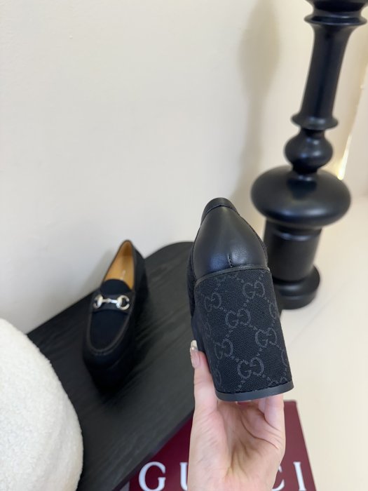 Туфли женские фото 7