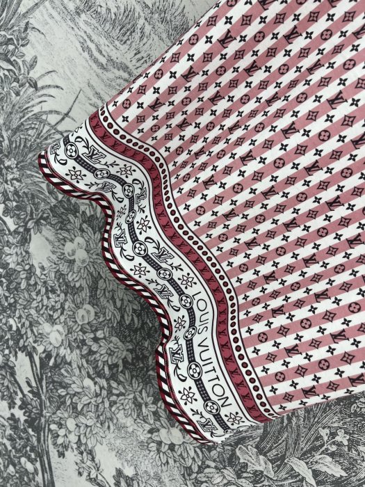 Футболка женская фото 4