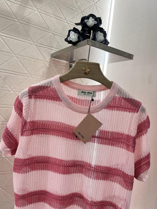 Футболка женская фото 3