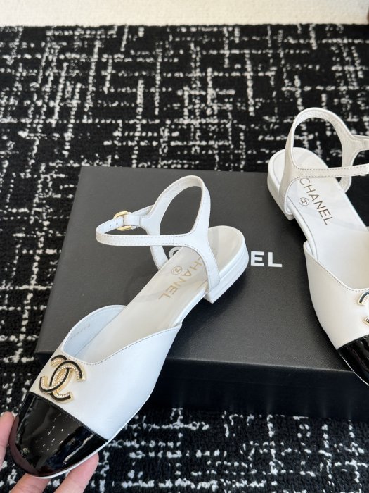 Босоножки фото 7