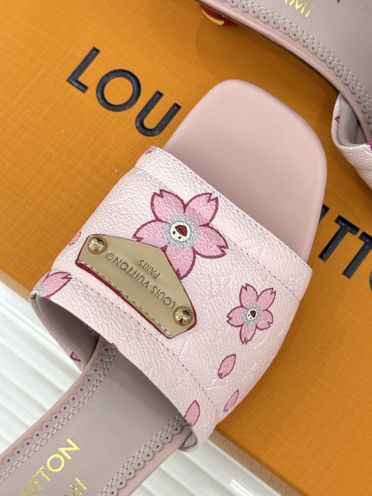 Босоножки фото 7