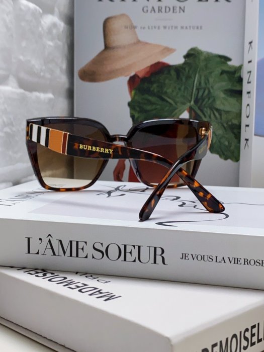 Окуляри сонцезахисні фото 3