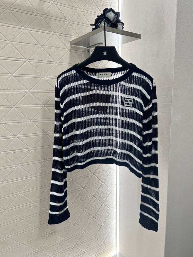 Кофта женская