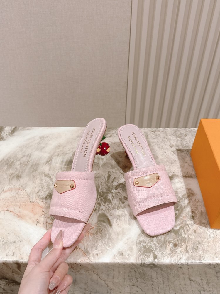 Босоніжки фото 3