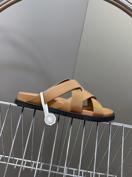 Шлепанцы фото 5