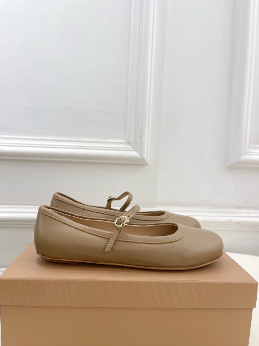 Ballet shoes фото 2