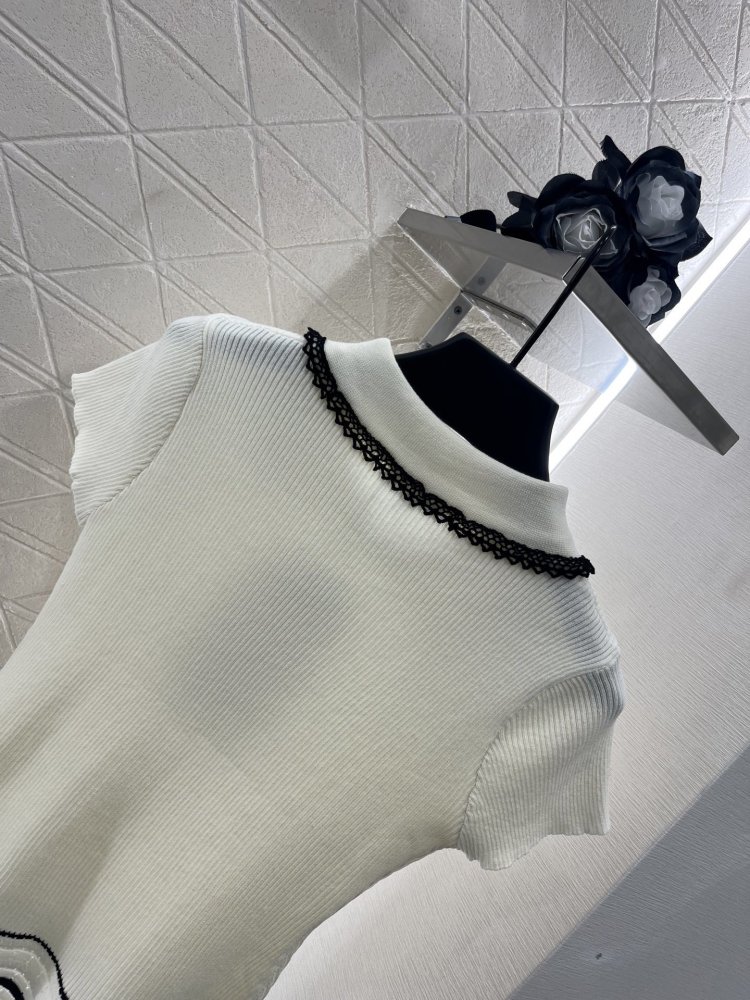 Футболка женская фото 4