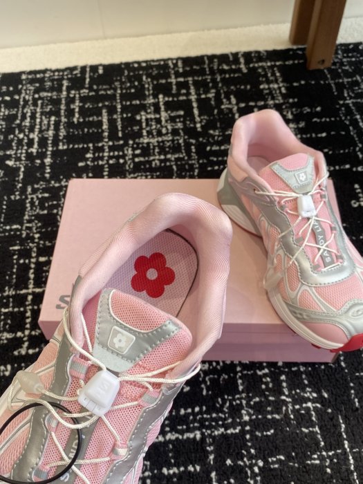 Sneakers women's SALOMON XT WHISPER фото 7