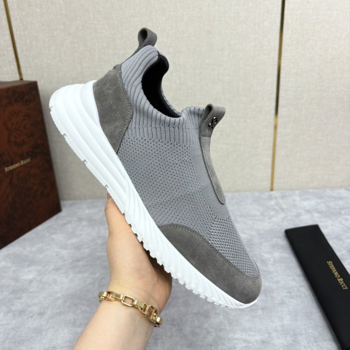 Кросівки фото 6