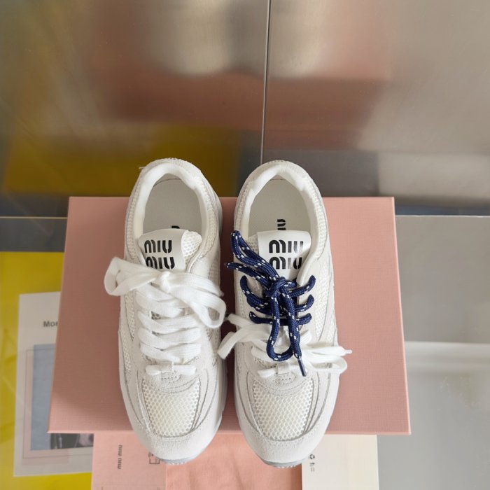 Кроссовки фото 7