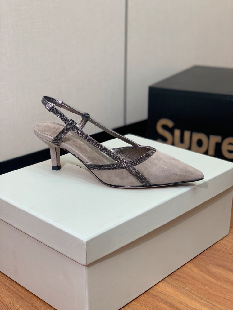 Босоножки фото 4