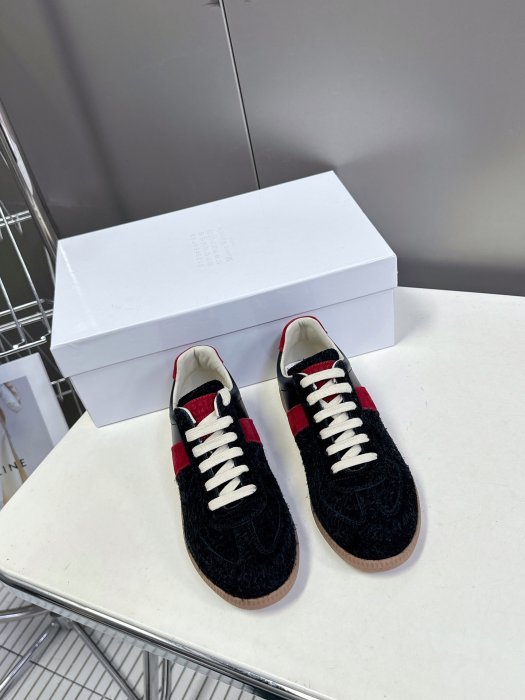 Кеди жіночі