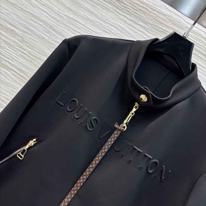 Куртка жіноча фото 3