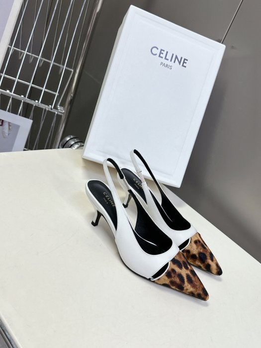 Босоножки фото 2