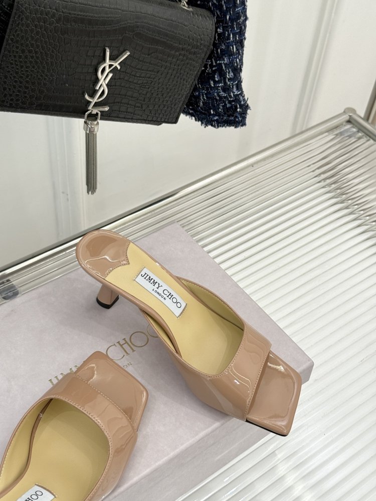 Босоножки фото 5