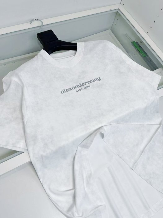 T-shirt men's фото 3