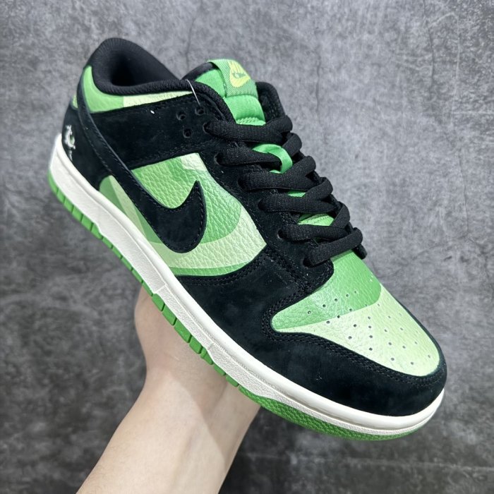 Кроссовки The Powerpuff Girls x Nk Dunk SB Low фото 3