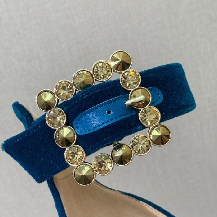 Босоножки фото 7