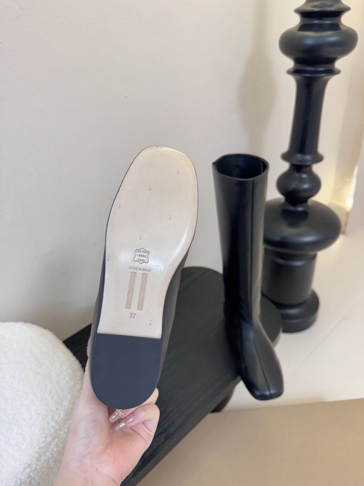 Чоботи жіночі фото 9