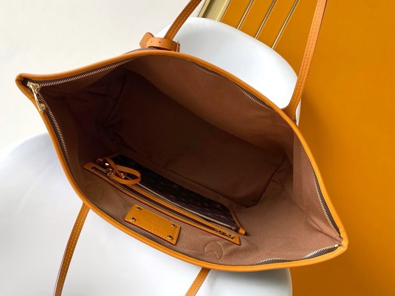 Сумка шопер M14023 Nevereverfull 60 см фото 6