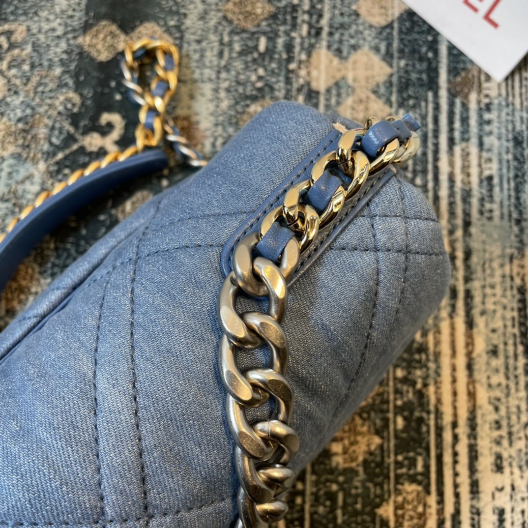 Сумка CHANEL 19 Hand Chain Shoulder Bag AS1160 26 см фото 7