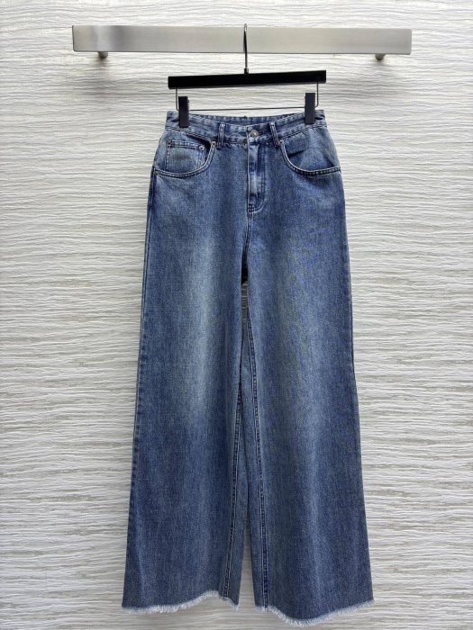 Костюм женский фото 6