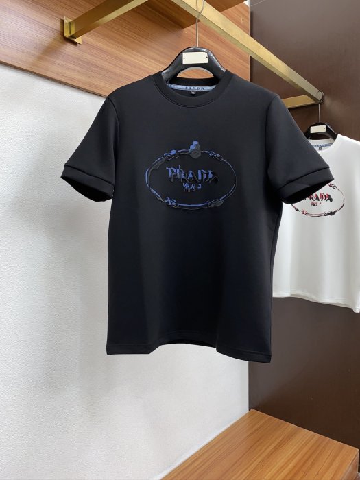 T-shirt men's