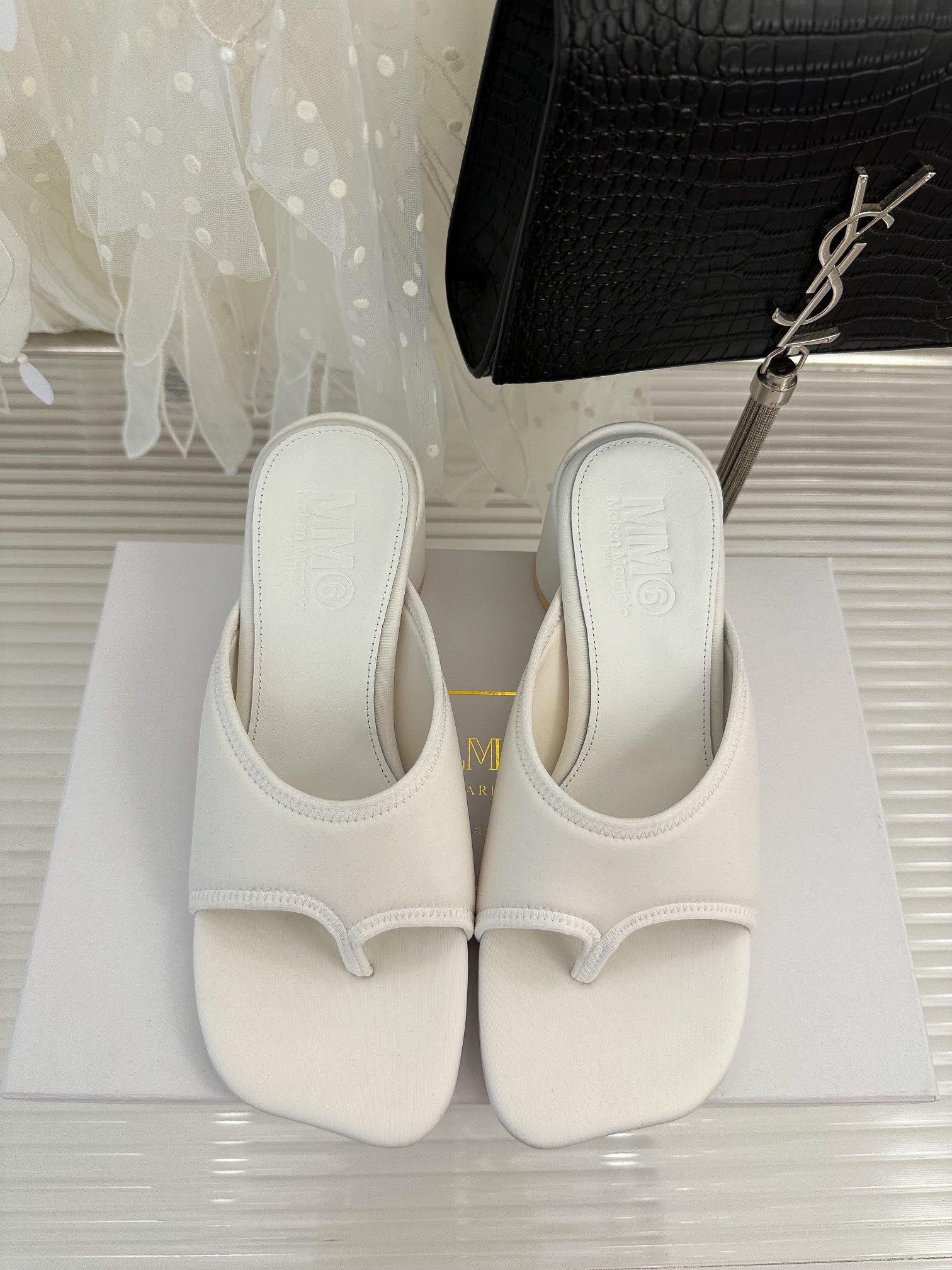 Sandals white фото 2