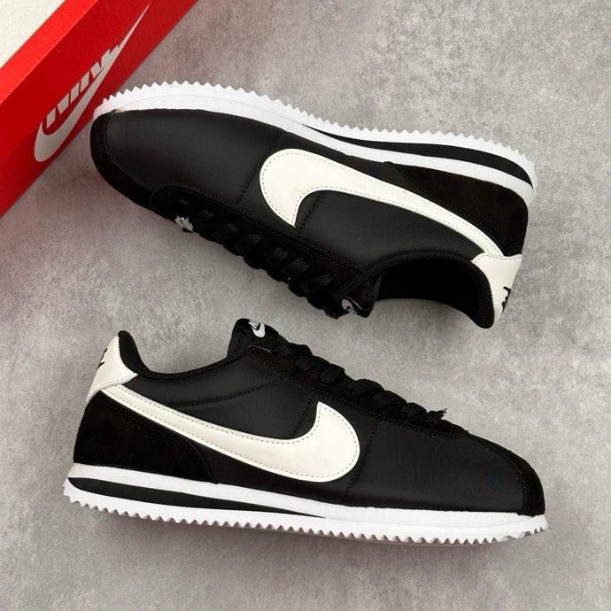 Кроссовки Nike Classic Cortez