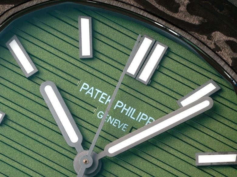 Clock Wrist Patek Philippe Nautilus 5711 фото 4