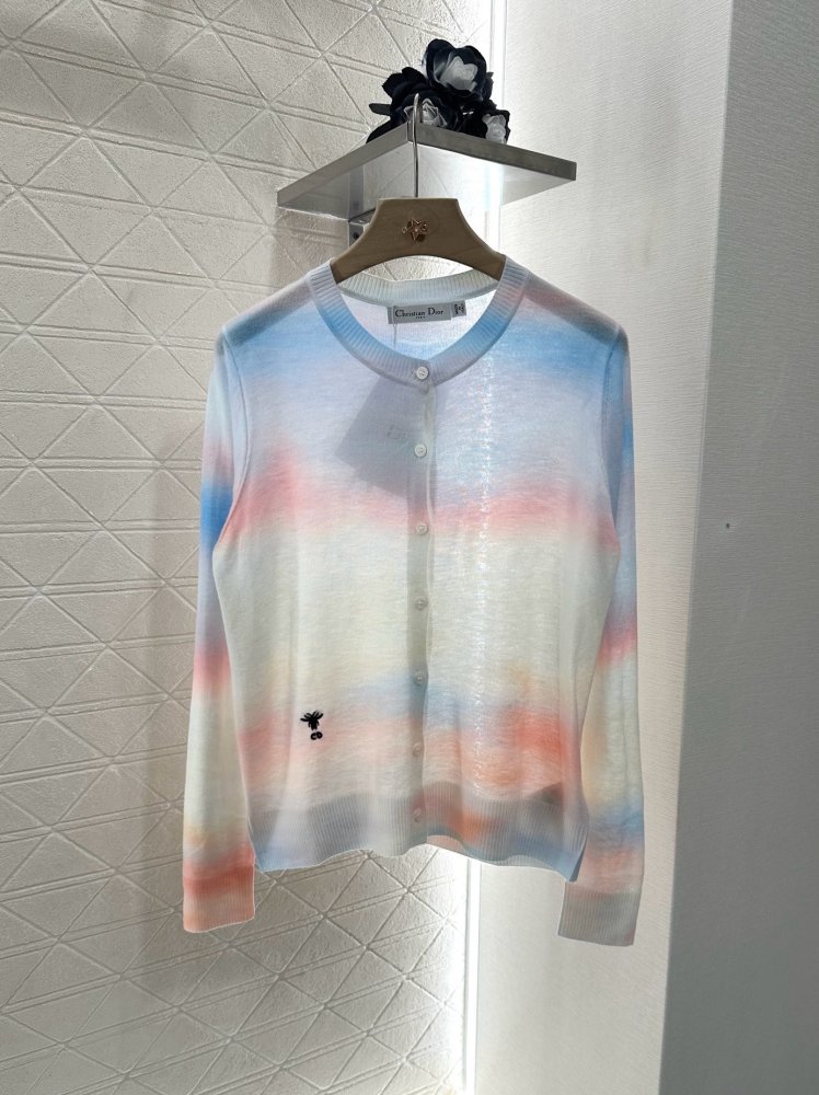 Кофта женская