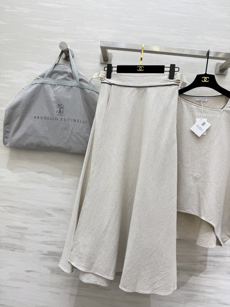 Костюм женский фото 5