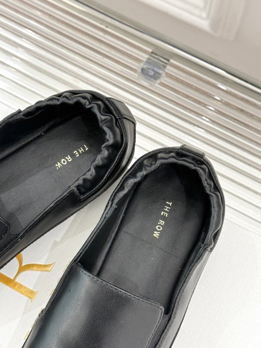 Туфли женские фото 8