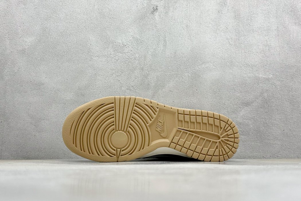 Кроссовки Nike SB Dunk Low фото 4