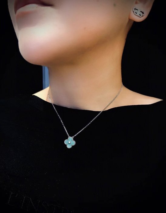 Necklace фото 9