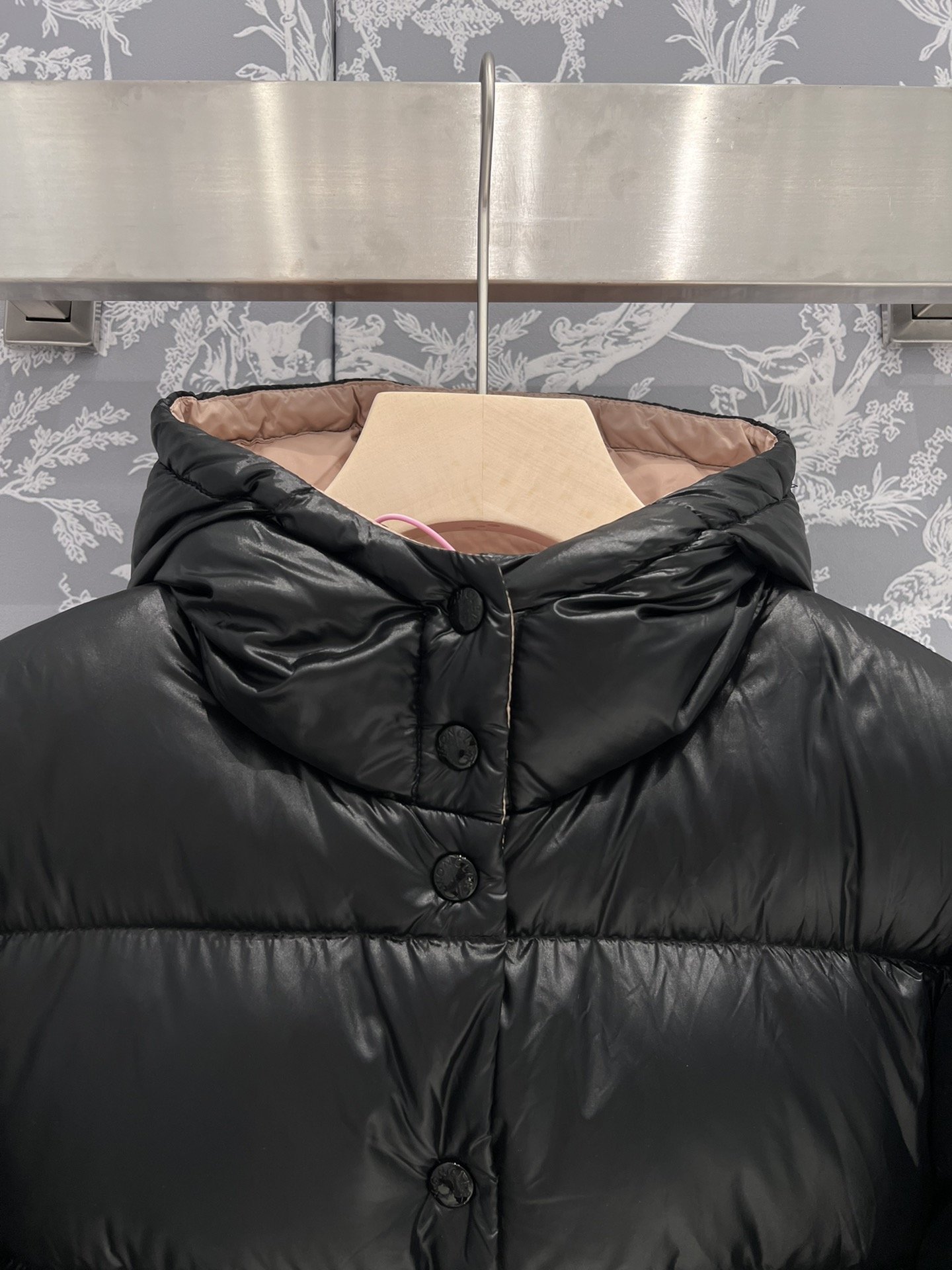 Куртка жіноча (пуховик) фото 3