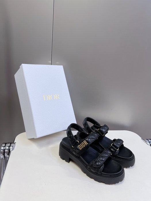 Sandals women's фото 2