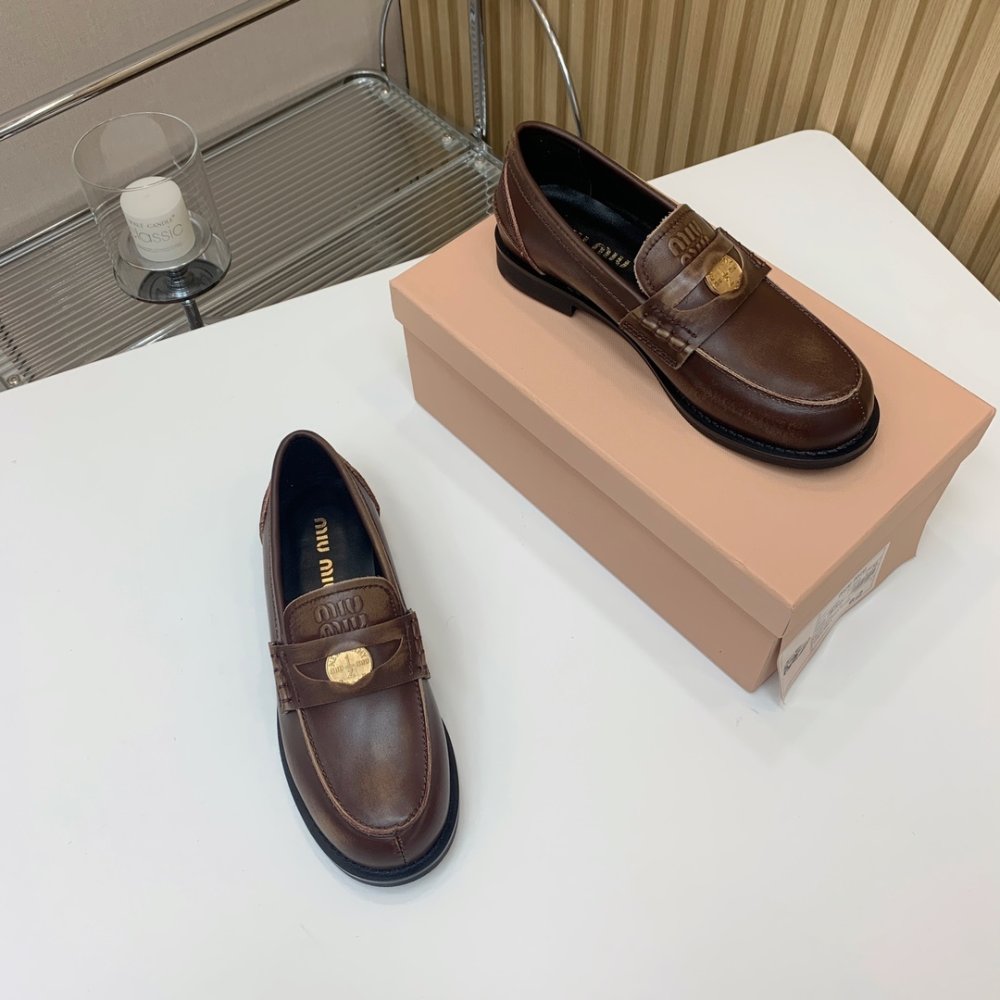 Лоферы женские фото 6