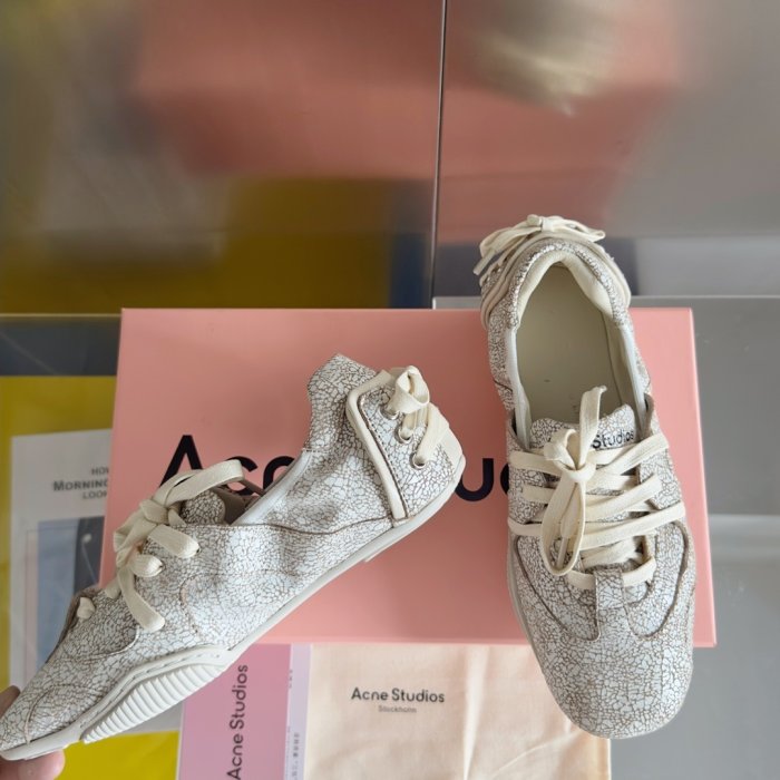 Кросівки фото 3