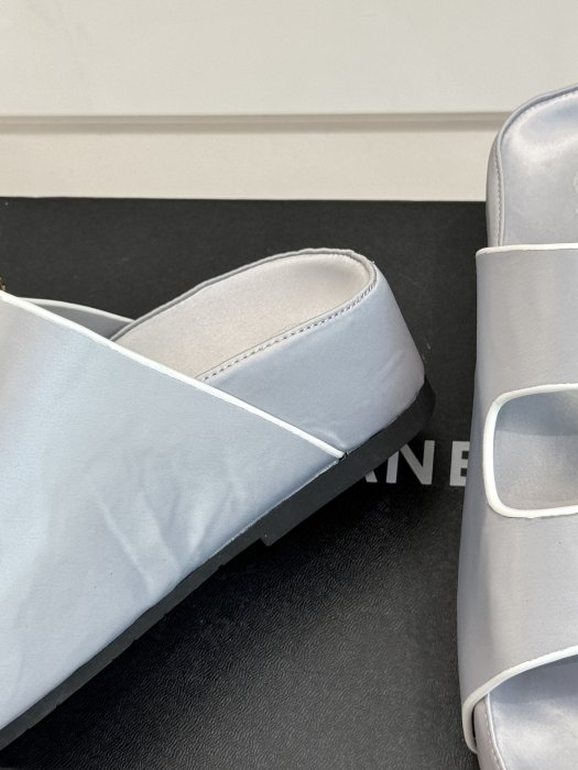 Шлепанцы фото 6