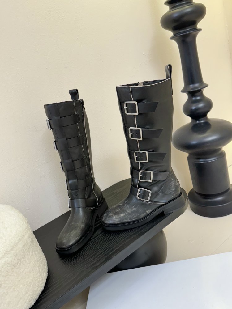 Чоботи жіночі фото 3