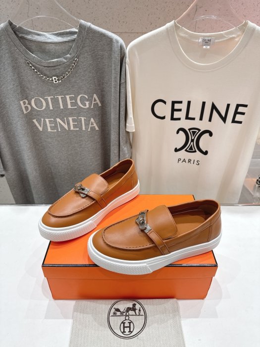 Лоферы женские фото 3