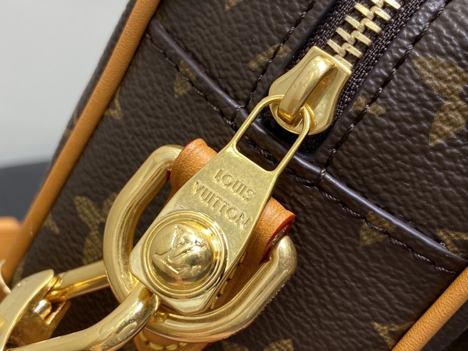 Сумка женская Mini Soft Trunk 18 см фото 8