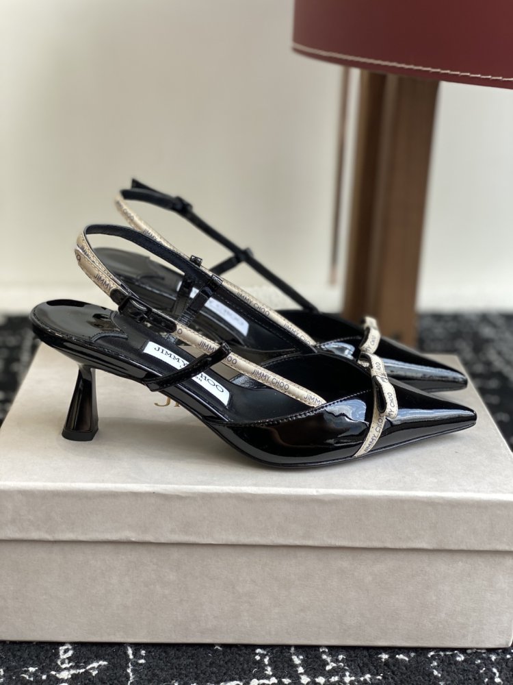 Босоножки фото 2