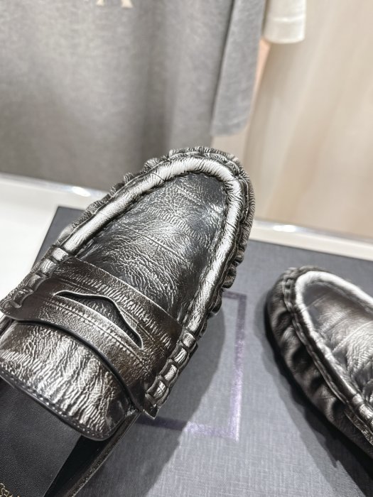 Мокасины кожаные женские фото 7