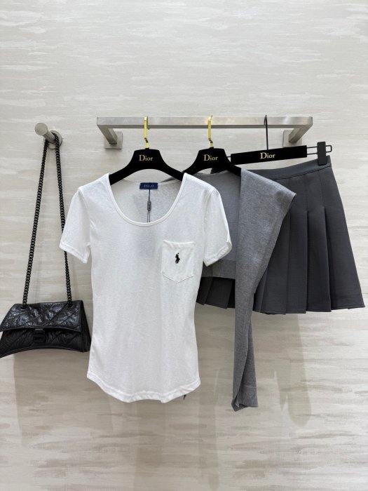 Костюм жіночий фото 9