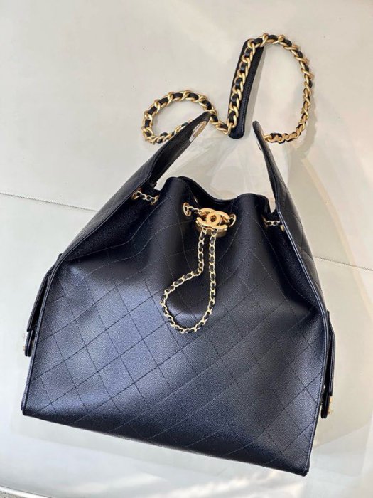 Сумка кожаная черная Chanel 25C 40 см фото 9